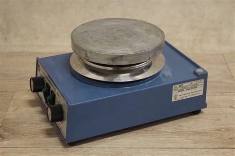 Ika Ret Hot Plate With Magnetic Stirrer Labmakelaar Benelux