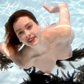 Joanne Arnold Babe Page Watch This Centerfold On Freeones