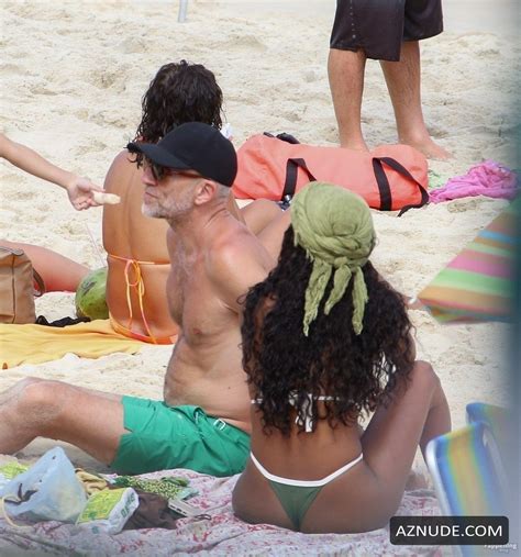 Narah Baptista Sexy Seen With Vincent Cassel Showing Off Her Amazing Bikini Body At Ipanema