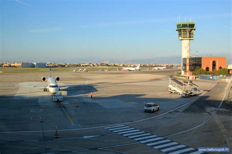 L aéroport de Capodichino Bella Napoli Visite tourisme séjour à