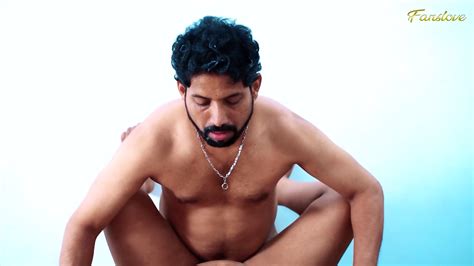 Movie Setup Nude Sexy Bhabhi Caught By Devar While She Was Taking