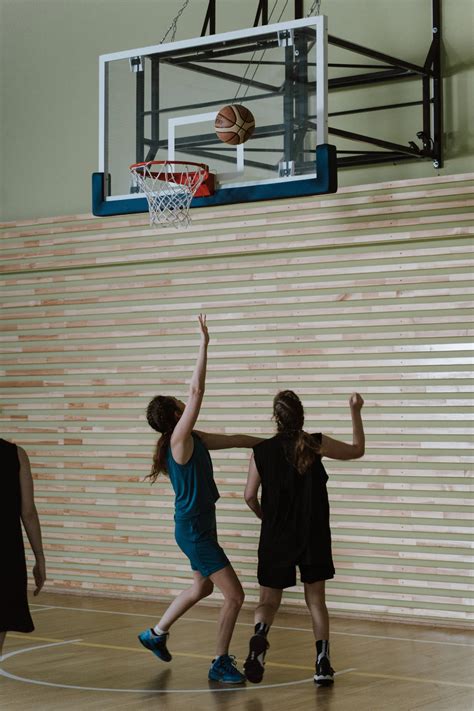 100 Physical Education Pictures