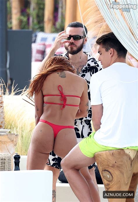 Anitta Flaunts Her Sexy Bikini Body In Mykonos AZNude