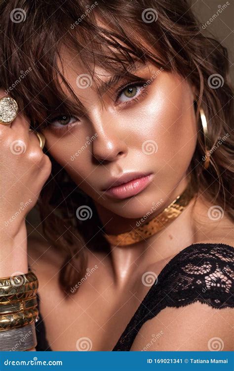 Portrait Of A Beautiful Girl With Amazing Green Eyes Professional Nude Make Up And Fashion