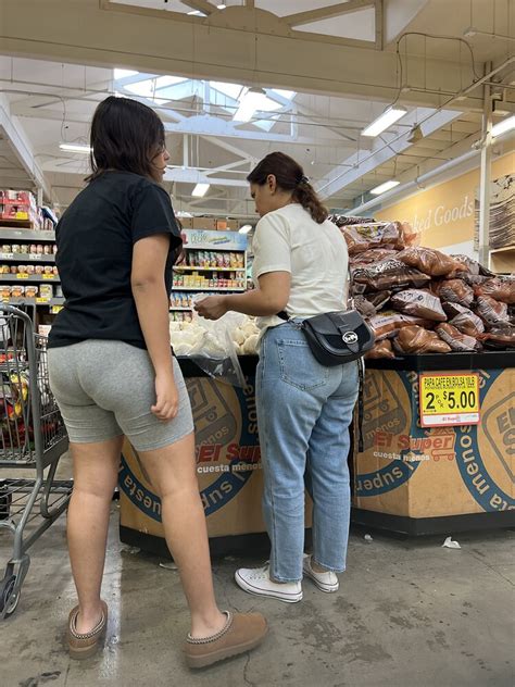 College Freshman Latina Vpl Spandex Leggings Yoga Pants Forum