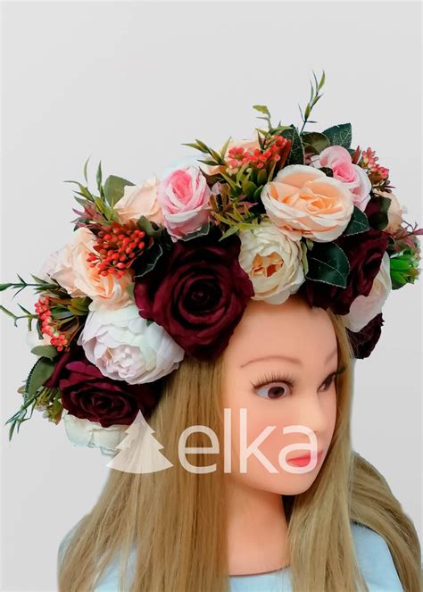 Венок украинский из цветов и ягод, 420101 | Сравнить цены на ELKA.UA