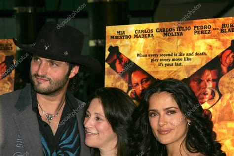 Robert Rodriguez with Elizabeth Avellan and Salma Hayek – Stock ...