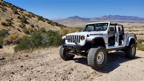 Happy Fri Yay Let S See Those Naked Jeep Photos Admin Warning No Nudity Allowed