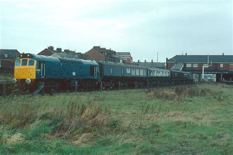 British Rail Class 25 Diesel Locomotive 25297 Working The  Flickr