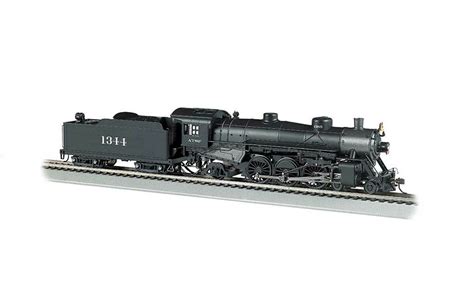 Usra Light Pacific 4 6 2 Locomotive And Tender Atsf 1344 Bachmann