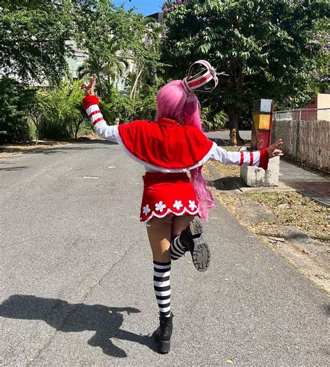 One Piece: Niedliches Perona-Cosplay Begeistert Die Fans – GYRYI