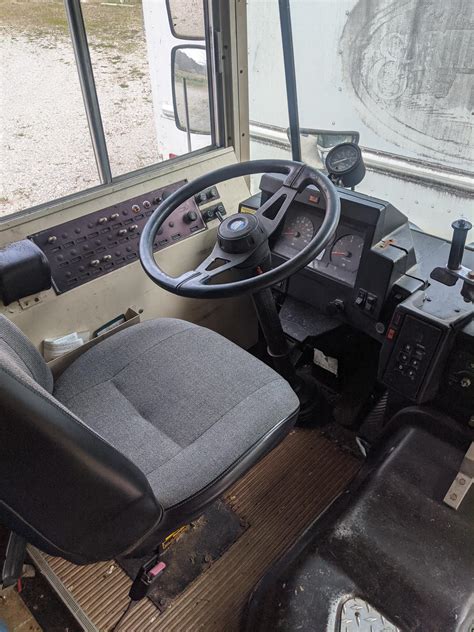 1999 Blue Bird/Full Size 44 Passenger/Cabover - Skoolie Livin | School