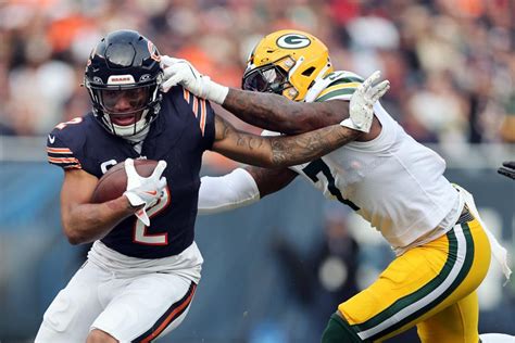 Bears Vs Packers Announcers Set For Week 18 Game Yahoo Sports