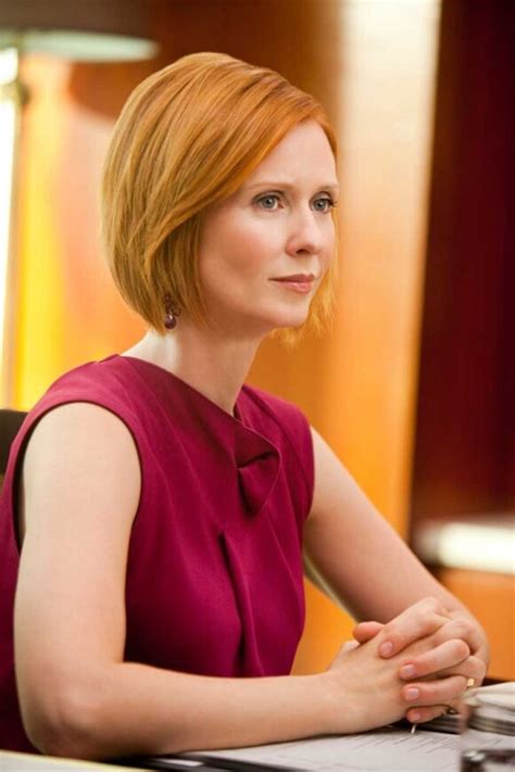 Photo Cynthia Nixon Dans Sex And The City Elle Y Joue Miranda Hobbes Une Femme Qui Jongle