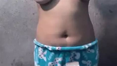 Bhabhi Ko Roti Banate Hue Hi Pakad Liya Aur Gusa Diya College Amateur Porn Xhamster