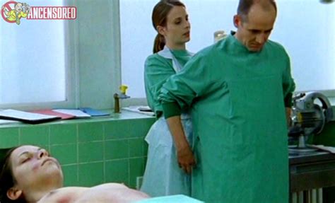 Naked Silvana Bayer In Der Letzte Zeuge