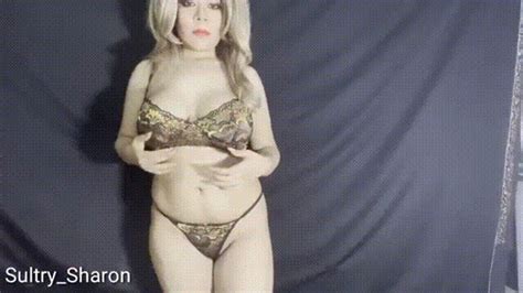 Pizza Love Eat XL Sized Pizza J Off Feedee Encouragement Blonde Princess Sharon