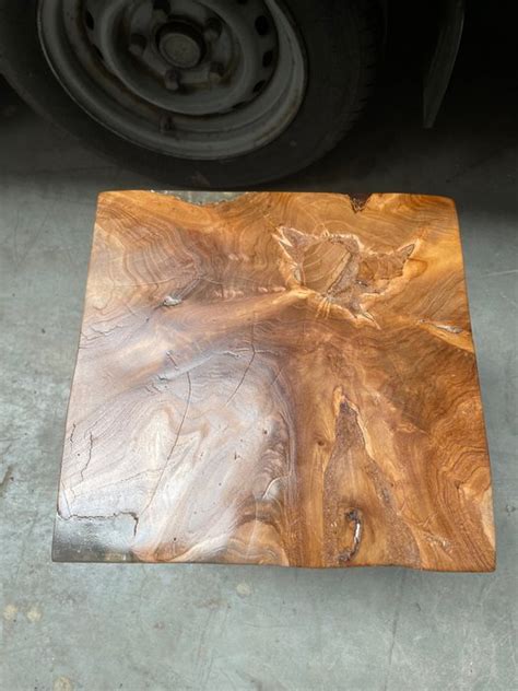 Teakhouten Bijzettafeltje Met Bergkristallen 1 Hout Catawiki