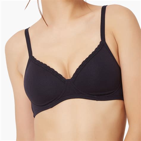 Buy Amante Curvy Trim Padded Non Wired Bra From Amante At Just Inr 8450