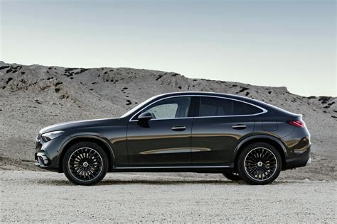 Foto La Mercedes Glc Coupé è Tutta Nuova Alvolanteit