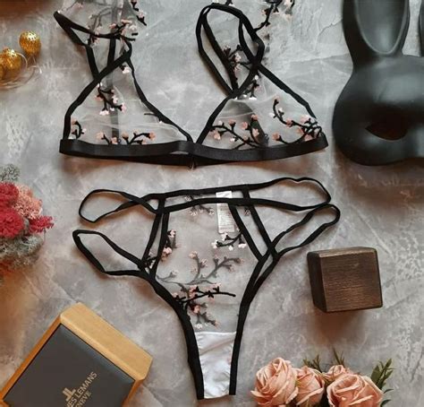 Пин на доске Lingerie outfits