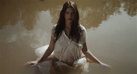 Nude Video Celebs Ana Abbott Nude O Espelho 2015