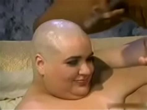 Ssbbw Has Her Head Shaved Xvideos