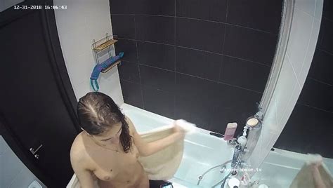 Watch Naked Girl Juliet Afternoon Bath Dec Naked People With Muriel Sylvester In Bathroom