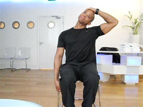 Neck Stretches | The Mobile Physical Co.
