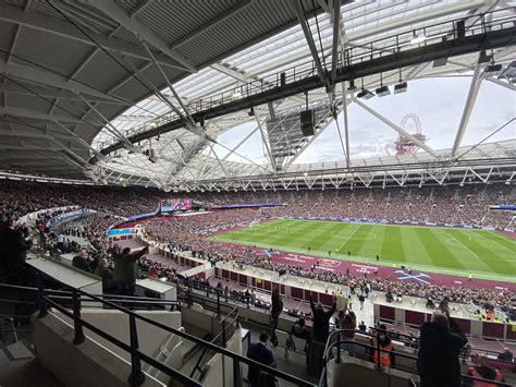 West Ham Stadium Store Stratford: Public Transit Guide 2