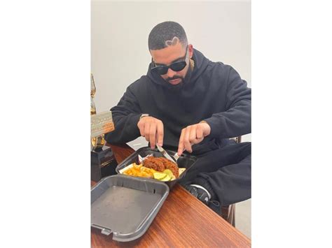 How To Score Free Dave S Hot Chicken For Drake S Birthday Mountain View CA Patch