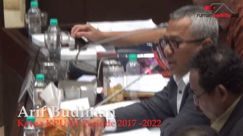 Penyediaan Kotak Suara Transparan Rumah Pemilu