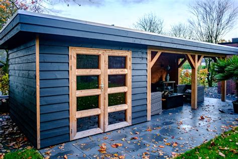 Zwarte Robuuste Tuinschuur Met Overkapping Tuinhuis Met Veranda