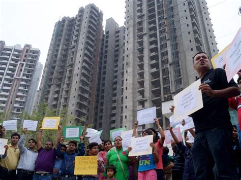 Greater Noida Builder Sends Notice To Protesting Buyers Seeks Rs10