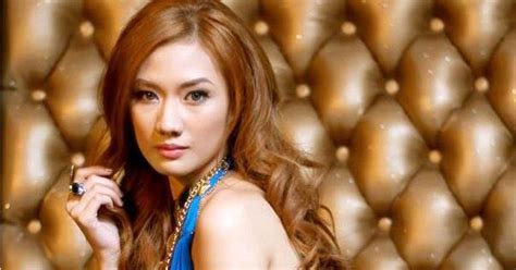 SENSUAL PINAYS AICA SY Stunningly Gorgeous Ndredes Nude Is Art