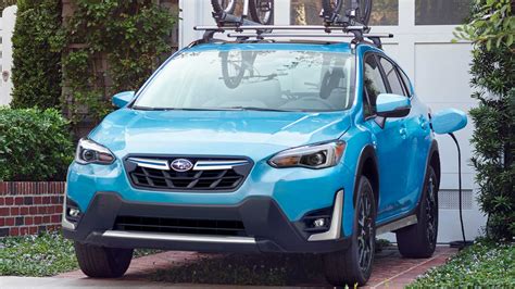 Subaru Crosstrek Hybrid – The Zevas