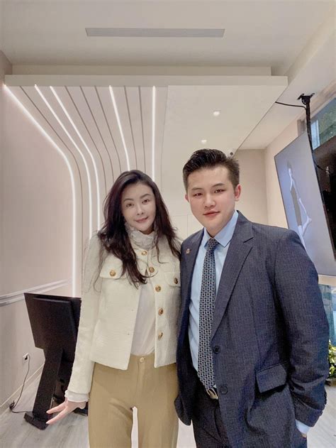 Góc khuất hôn nhân của bom sex Tiêu Thục Thận và chồng kém tuổi