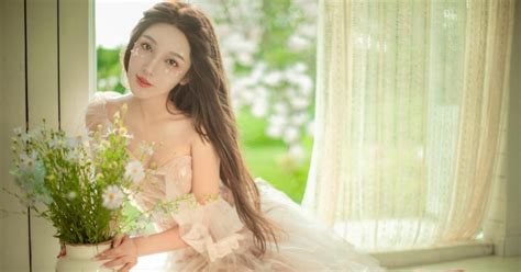 Hot girl Đô Mỹ Trúc nói gì khi bị nghi tống tiền Ngô Diệc Phàm Báo Dân trí