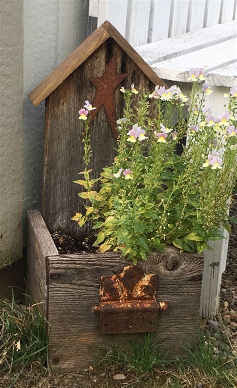 Flower Pot Bird House