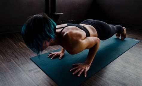 manfaat push  beserta kesalahan  menyebabkan cedera dailysia