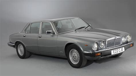 The Sleek Jaguar Sedan That Was The Epitome Of '80s Luxury - Pedfire