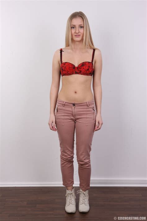 Amateur Euro Girl Karolina Takes Off Her Clothes One Piece At A Time Coedcherry