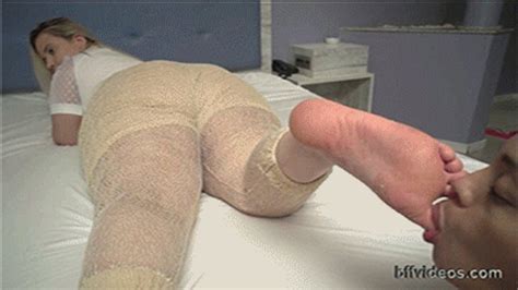 BBW Claire First Sweaty Foot Worship VII BRAZIL BBW Clips Sale