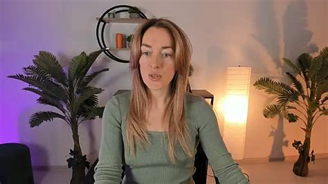 RebeccaMartinez Cam Model Live Nude Adult Sex Chat Booble