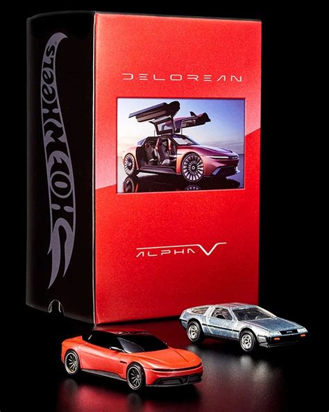 Hot Wheels X DeLorean DMC Alpha Collector Set