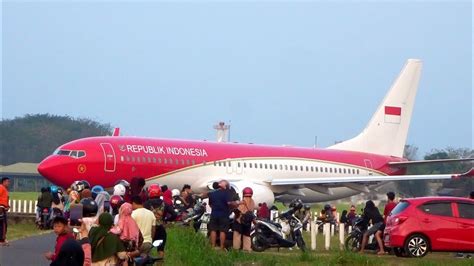 Nonton Pesawat Presiden JOKOWI Take Off Di Bandara Adi Soemarmo YouTube