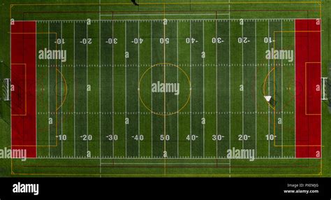 American football field aerial hi-res stock photography and images - Alamy