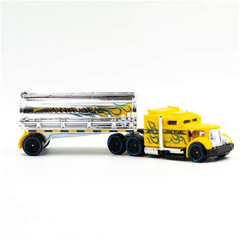 Hot Wheels Track Fleet Fuel And Fire Hyt