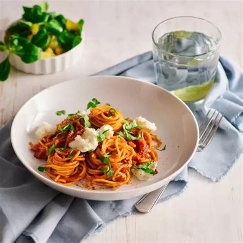 Gegrilde Kabeljauw Met Rauwe Ham Tomaatjes En Spaghetti Boodschappen