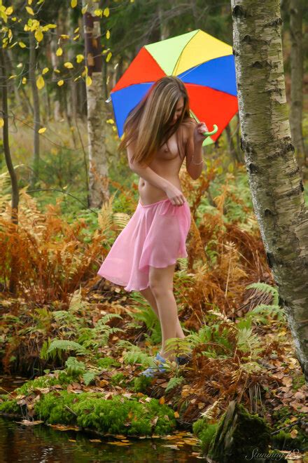 AMATEUR GIRL Stunning Kristina Colored Parasol